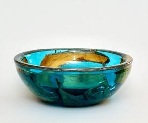 Tazón para Ensalada de Alta Calidad Hecho a Mano, Libre de BPA, de Resina Epoxi y Madera de Acacia, para Servir Decorativamente en la Mesa y para Regalo - Product Image 3