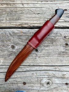 Cuchillo de Filetear de Acero Inoxidable de Grado Industrial Hecho a Mano por A&M Enterprises, con Punta de Gota, Decoración de Palisandro y Brújula, 12 Pulgadas, OEM - Product Image 4