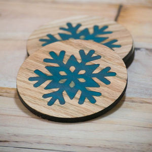 Sous-verres d'hiver découpés au laser, sous-verres flocon de neige en résine époxy - Product Image 1
