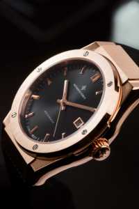 นาฬิกาข้อมือผู้ชาย Alexander Ferros รุ่น 2242R-01 ระบบออโตเมติก ตัวเรือนสแตนเลส สายยาง ขนาด 40 มม. กระจกแซฟไฟร์ กันน้ำ ดีไซน์สปอร์ต - Product Image 4