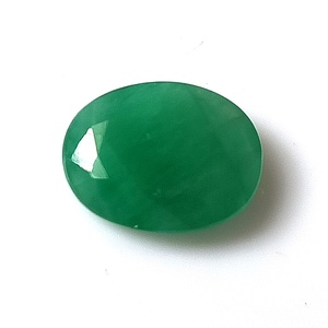 Magnifique émeraude naturelle de Zambie extraite de la terre, couleur vert fantastique, taille de bague, émeraude de 5 carats, taille ovale, facettée, pierre précieuse non montée - Product Image 3