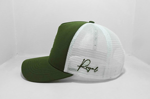 Casquette de camionneur pour adulte, fabriquée au Vietnam, avec logo brodé 3D modifié, structure 5 panneaux, dos en maille, style streetwear de haute qualité pour jeunes. - Product Image 2