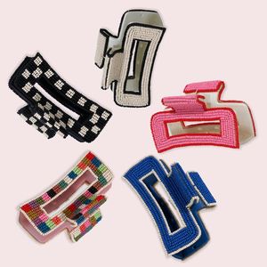 กิ๊บติดผมประดับลูกปัดทำมือสุดหรู ปักลายตามสั่ง สำหรับผู้หญิงและเด็กผู้หญิง ในราคาที่ดีที่สุด - Product Image 1