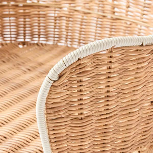 Cama para Mascotas de Mimbre con Borde Festoneado y Cojín Rosa, Hecha a Mano, Mueble Acogedor para Perros y Gatos, Decoración para el Hogar - Product Image 3