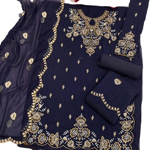 Costume de luxe avec broderie lourde et travail manuel, en tissu de soie Vichitra de qualité supérieure, pour la vente en gros - Product Image 2