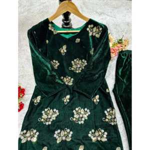 Ensemble de costume de soirée pour femmes avec broderie sur le haut et le bas - Product Image 3