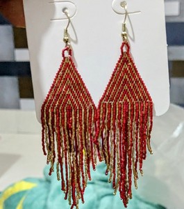 Pendientes largos bohemios con borlas de cuentas, hechos a mano, grandes y llamativos, tipo candelabro, con cuentas de semillas, para mujer - Product Image 6