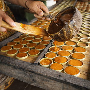 Jaggery Natural de Alta Calidad |   Azúcar de Palma Puro Sin Refinar |   Empaquetado de Cajas y Bolsas a Granel |   Grado Alimenticio |   Precio Competitivo Vietnam ALINA - Product Image 4
