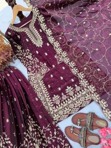 Conjunto de traje Salwar de seda Gmy con bordado elaborado, con Plazzo y Dupatta – Ropa étnica - Product Image 3