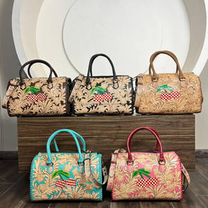 Sacs de voyage et de week-end Speedy en cuir véritable turquoise, faits main, à carreaux, en cerisier, avec motifs de designer, grande capacité - Product Image 2