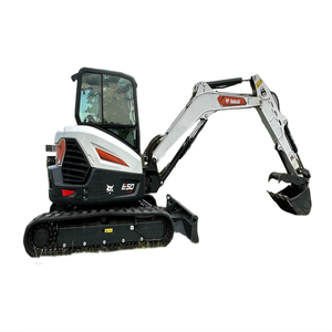 Excavatrice hydraulique polyvalente E50 pour l'aménagement paysager et la construction - Product Image 1