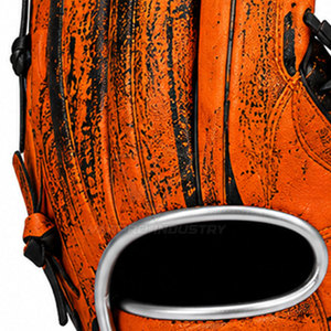 Premium Baseball Fielding Gloves For Infield And Outfield Players With Durable Comfortable Grip And Classic Sports Design - Product Image 6