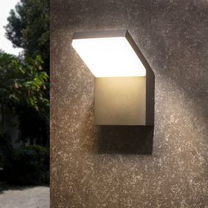 Lampada da Parete LED Moderna in Alluminio per Esterni, Lanterna per Portico e Giardino, Design Pratico per Montaggio a Parete - Product Image 1