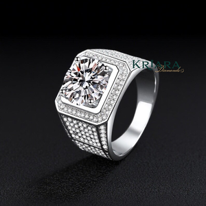 Bague de fiançailles pour femme en argent 925 avec diamant de laboratoire taille brillant rond, style classique - Product Image 2