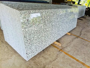 Dalles de granit blanc brillant de qualité supérieure pour comptoirs de cuisine, revêtements de sol, revêtements muraux, salles de bain et design d'intérieur - Product Image 4