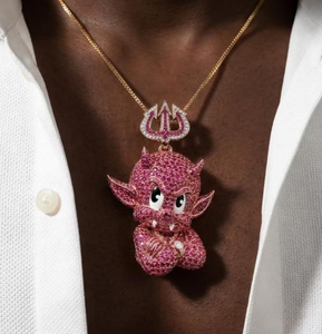 Pendentif diable de dessin animé plaqué or rose avec micro-pavé de moissanite rouge, bijou à thème mignon, cadeau - Product Image 5
