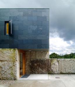 Indian Manufacturer of Thick Natural K. Black <b>Slate</b> Stone Veneer Decorative Semi-Flexible Block at Factory Price - Product Image 3