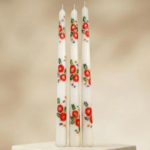 Elegantes Velas Cónicas Hechas a Mano con Cera de Soya y Aroma a Vainilla, sin Humo, para Bodas y Navidad, que Aportan Sofisticación y Calidez - Product Image 3