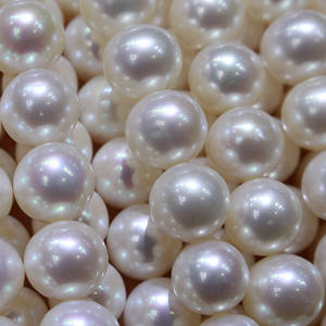 สร้อยคอมุกน้ำจืดสำหรับผู้หญิง ขนาด 8-9 มม. จี้มุกธรรมชาติ ดีไซน์เรียบง่าย พร้อมสายคล้องคอ - Product Image 4