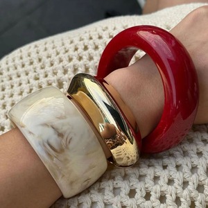 Transparent Resin Handmade Vintage Floral <b>Bangle</b> <b>Bracelet</b> for Women's Party Occasion - Product Image 3