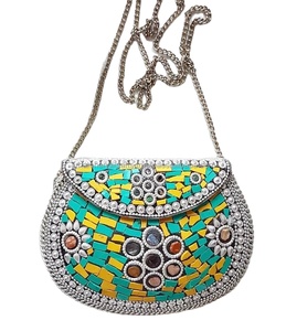 กระเป๋าคลัทช์งานทำมือโลหะโมเสกทำมือสุดหรูสำหรับผู้หญิงดีไซน์ลายหินแบบทันสมัย - Product Image 1