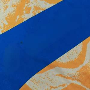 Maillot de football court à col ras du cou 100 % polyester personnalisé en gros pour adultes, sublimé avec nom et numéro d'équipe, respirant pour l'entraînement de football - Product Image 4