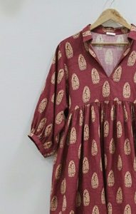 Vestido midi rosa con estampado floral hecho a mano |   Vestido Formal Transpirable de Algodón |   Vestidos Sencillos de Cintura Natural para Mujer - Product Image 4