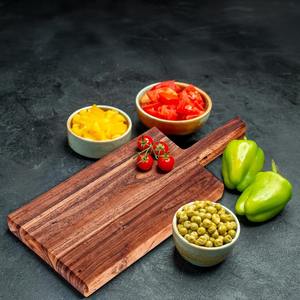 Tabla de cortar de madera natural sólida de alta demanda para la preparación de alimentos en la cocina, disponible al mejor precio del mercado. - Product Image 6