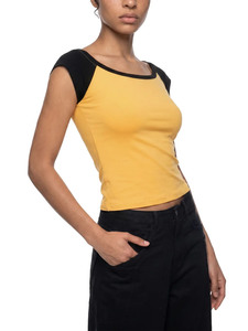 Top corto raglán para mujer, camiseta corta con mangas en contraste, top corto estilo Y2K, camiseta corta ajustada, top corto de verano, top informal para mujer. - Product Image 6