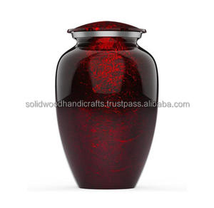 Urnes pour adultes en laiton Urnes faites à la main pour urnes décoratives masculines et féminines Urnes funéraires de haute qualité - Product Image 1