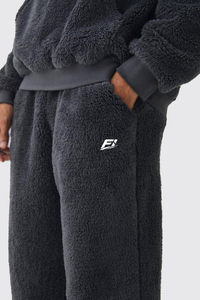 Men's Wholesale Fleece Sweatpants Custom Logo <b>Sherpa</b> <b>Joggers</b> Loose Fit Streetwear Y2K Casual Warm Bottoms for USA Apparel Brands - Product Image 3