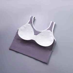 Ensemble de yoga sans couture pour femme avec soutien-gorge de sport à maintien moyen et logo personnalisé 2026 – Grande taille - Product Image 2
