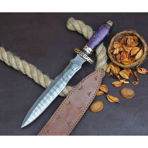 Couteaux à lame fixe, nouvelle édition haut de gamme, couteaux Dogger en damas faits à la main avec manche en résine, meilleur couteau de chasse de collection, couteau de survie - Product Image 1