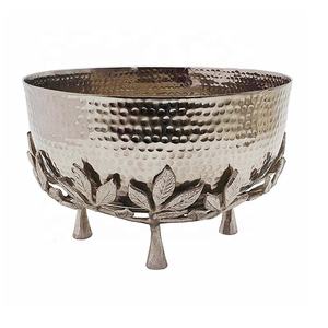 Cuenco metálico de alta calidad para servir con soporte de hoja real, utensilios de cocina tallados a mano, esencial para el hogar, hoteles, fiestas, Decoración de mesa - Product Image 1