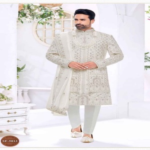 Sherwani traditionnel pour marié, tenue ethnique de mariage avec broderies détaillées, idéal pour les cérémonies de mariage. - Product Image 2