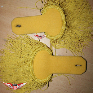 KEW - Elegante Epaulette de Hombro Personalizable, Estilo Vintage, Bordado y Trenzado en Amarillo Claro, Ecológico - Product Image 1