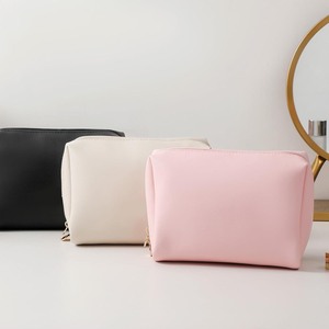 Genuine Leather Wholesale Accessories Organizer Travel Pouch Beauty Zipper Cosmetic Bags Women's Makeup Bag Men's <b>Toiletry</b> Bag - Product Image 2