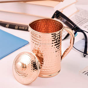 Pichet à eau en céramique personnalisable en cuivre fait main avec couvercle jetable pour mariages et fêtes - Product Image 4