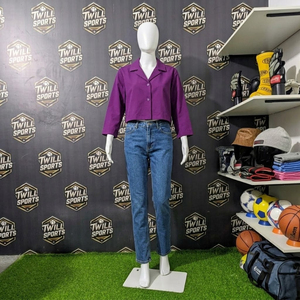 เสื้อเชิ้ตสีม่วง แขนสามส่วน ปกพับลง สีทึบ สไตล์มินิมอล เสื้อสตรีฤดูใบไม้ผลิ - Product Image 2