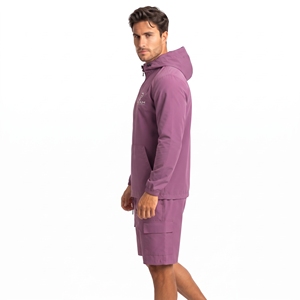 Ensemble coupe-vent personnalisé pour homme en polyester et nylon, veste légère et short, couleur rouge, deux pièces, vêtements de sport d'extérieur, fabrication OEM ODM - Product Image 5