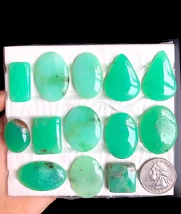 Chrysoprase Cabochon Sélectionné, Pierre de Guérison Reiki pour la Fabrication de Bijoux, Pendentif Enroulé de Fil, Cadeau d'Amour pour Quelqu'un Spécial - Product Image 3