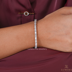 Bracelet tennis en or blanc avec diamants de laboratoire taille émeraude, bijoux fins pour femme, bracelet de luxe personnalisé avec breloques - Product Image 5
