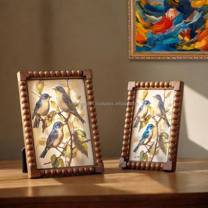 Marco de fotos de madera natural de diseño moderno de alta calidad Marco elegante para mostrar fotos personales Arte o logros en los hogares - Product Image 3