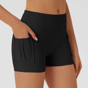 Shorts de sport noirs taille haute avec poches, séchage rapide, tricotés, pour fitness, entraînement, yoga, vêtements de sport pour femmes - Product Image 1