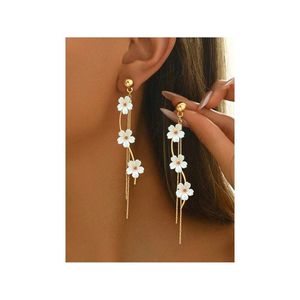 Eleganti Orecchini Pendenti di Alta Moda per Donna, 1 Paio con Perle Finte, Conchiglia e Fiore a 5 Petali con Strass Rosa e Nappine - Product Image 2