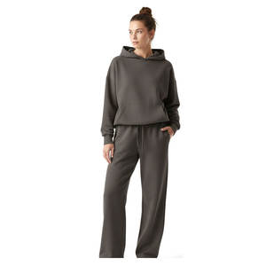 Ensemble de survêtement vintage personnalisé pour femmes, survêtement à imprimé en relief pour marques de boutiques américaines, survêtement à marque privée pour femmes - Product Image 3