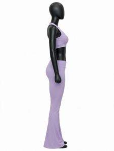Ensemble de yoga violet clair deux pièces : soutien-gorge de sport et pantalon évasé taille haute, leggings coupe bootcut, tenue de sport pour la gym et l'entraînement, logo personnalisé - Product Image 5
