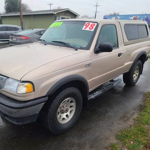 Camioneta Mazda B-Series B3000 SE Modelo 1998 Usada en Venta - Product Image 1