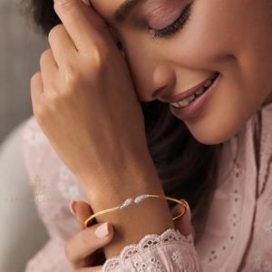 Bracelet jonc ouvert délicat en zircon cubique, en argent sterling 925 plaqué or, bijoux minimalistes empilables, vente en gros, fabricant OEM ODM - Product Image 6