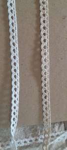 Encaje GPO suave y ligero, perfecto para bordes de sarees, dupattas y diseños de blusas. - Product Image 2